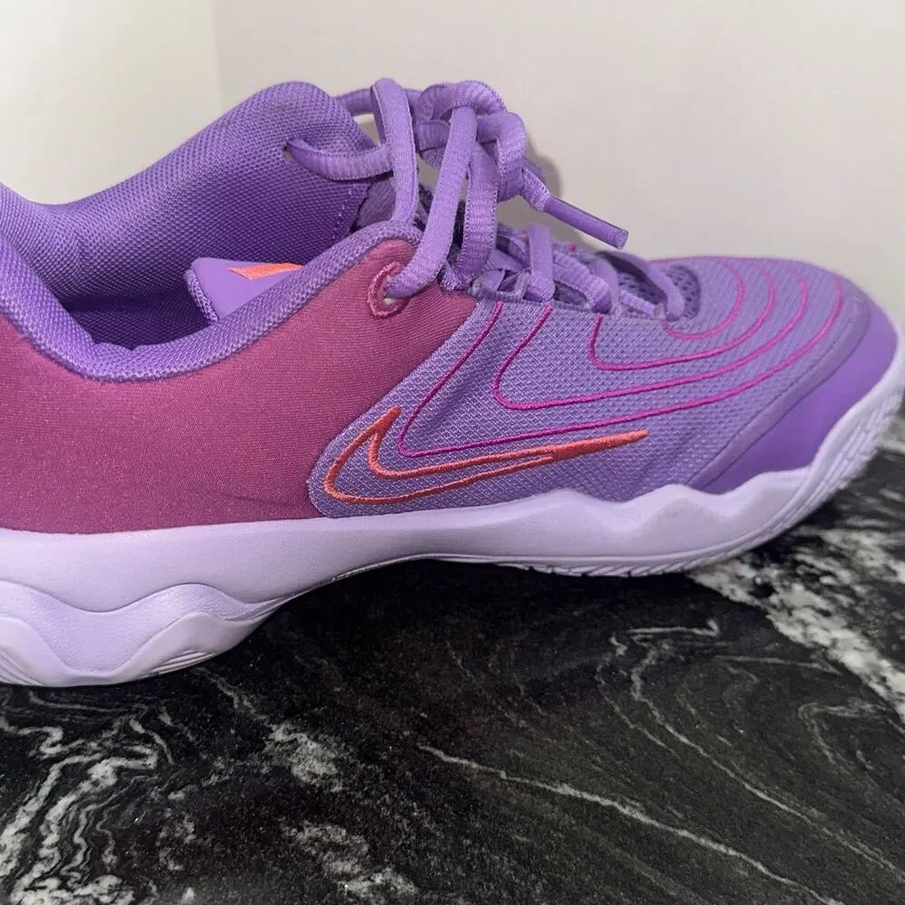 Kids Nike Giannis Immortality 4 Size 5Y Raspberry Fuchsia Basketball FZ6734-500